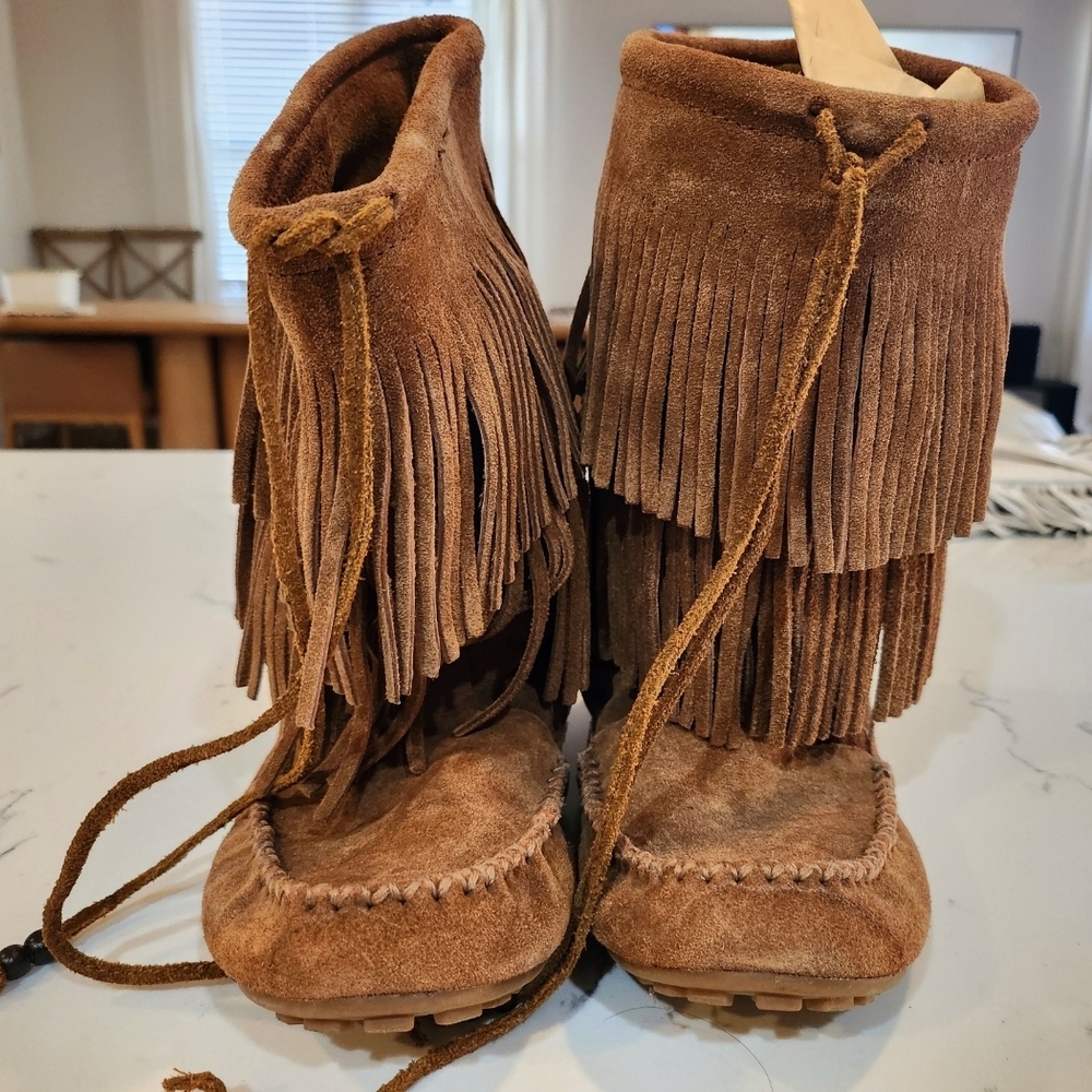 Minnetonka Brown Fringe Ankle Boots - Picture 3 of 4